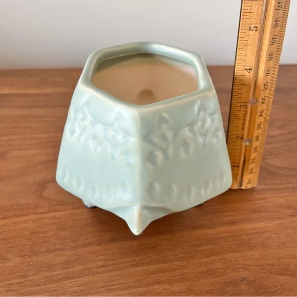 NWT Anthropologie Turtle Planter - Picture 8 of 9